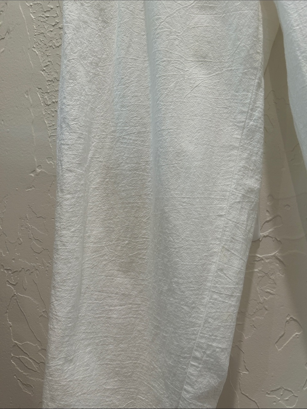 SHEIN White Textured Elastic-Waist pants - Picture 4 of 5